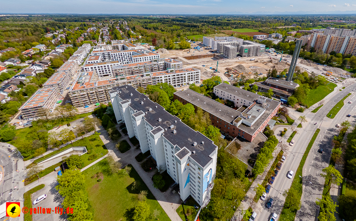 04.05.2023 - Luftbilder vom Alexisqaurtier und Pandion Verde in Neuperlach